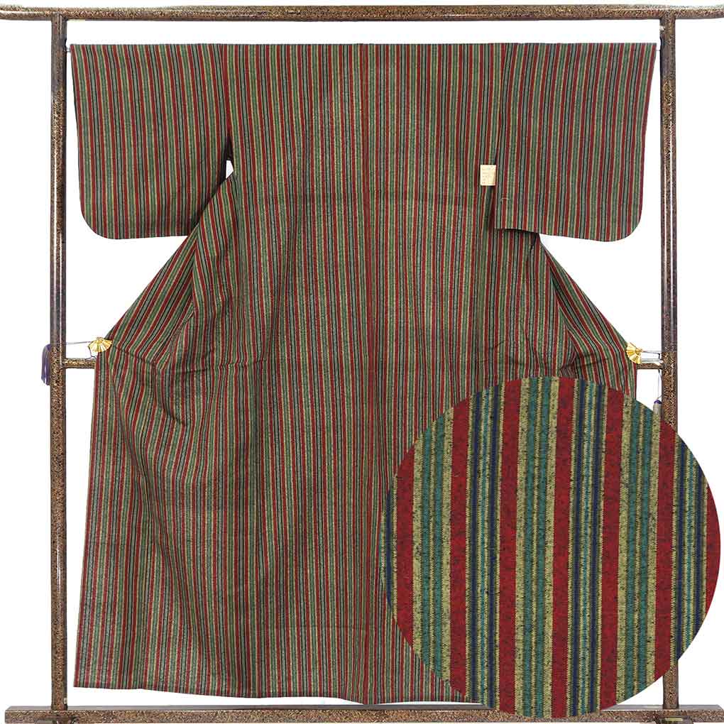 紬 リサイクル着物 身丈158cm 裄68cm 前幅26.5cm 後幅31cm 袖丈49cm 袖幅34cm レディース 単衣 縦縞 裄長 裄Lサイズ 初夏・初秋用 正絹（シルク）グリーン 美品 リメイク リユース【ランクA】