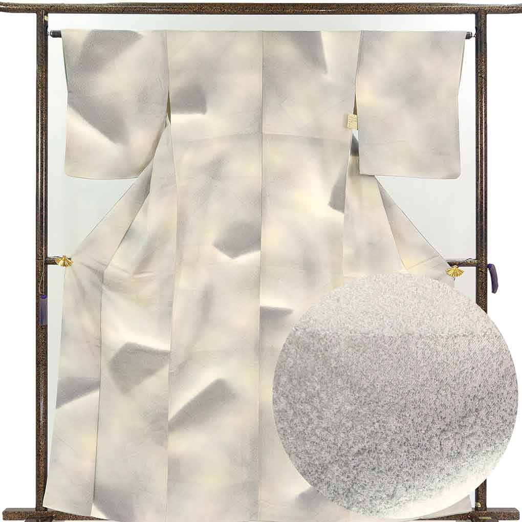 小紋 リサイクル着物 身丈163cm 裄65cm 前幅24cm 後幅29.5cm 袖丈49cm 袖幅33cm レディース 袷 ぼかし 裄Mサイズ 秋冬春用 正絹（シルク）グレー 美品 リメイク リユース【ランクA】