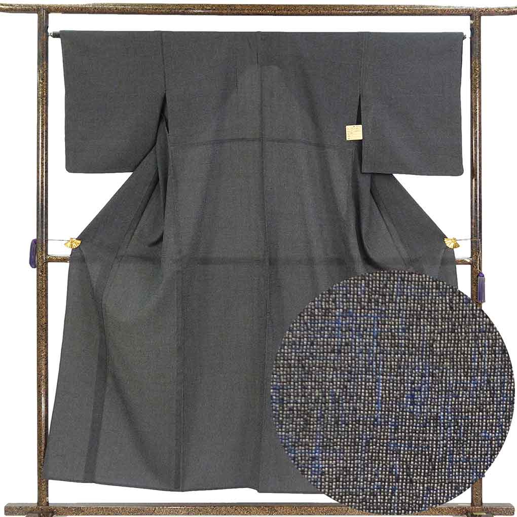 御召し リサイクル着物 身丈155cm 裄66cm 前幅29cm 後幅33.5cm 袖丈48cm 袖幅32.5cm レディース 単衣 無地 裄長 裄M-Lサイズ 初夏・初秋用 正絹（シルク）ブラック 美品 リメイク リユース【ランクA】