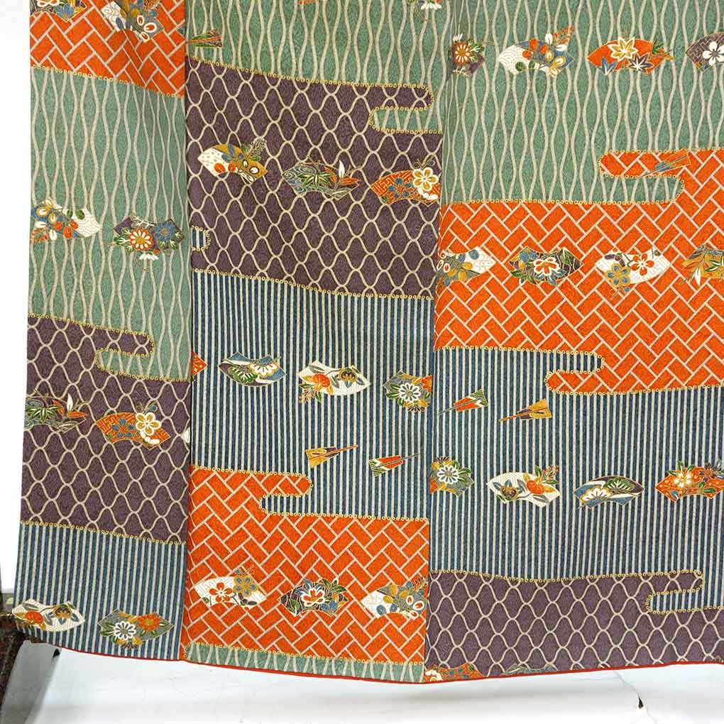 小紋 リサイクル着物 身丈165cm 裄67cm 前幅23cm 後幅30cm 袖丈53cm 袖幅33cm レディース 袷 霞 裄長 裄Lサイズ 秋冬春用 正絹（シルク）オレンジ トールサイズ 美品 三田村環 リメイク リユース【ランクA】