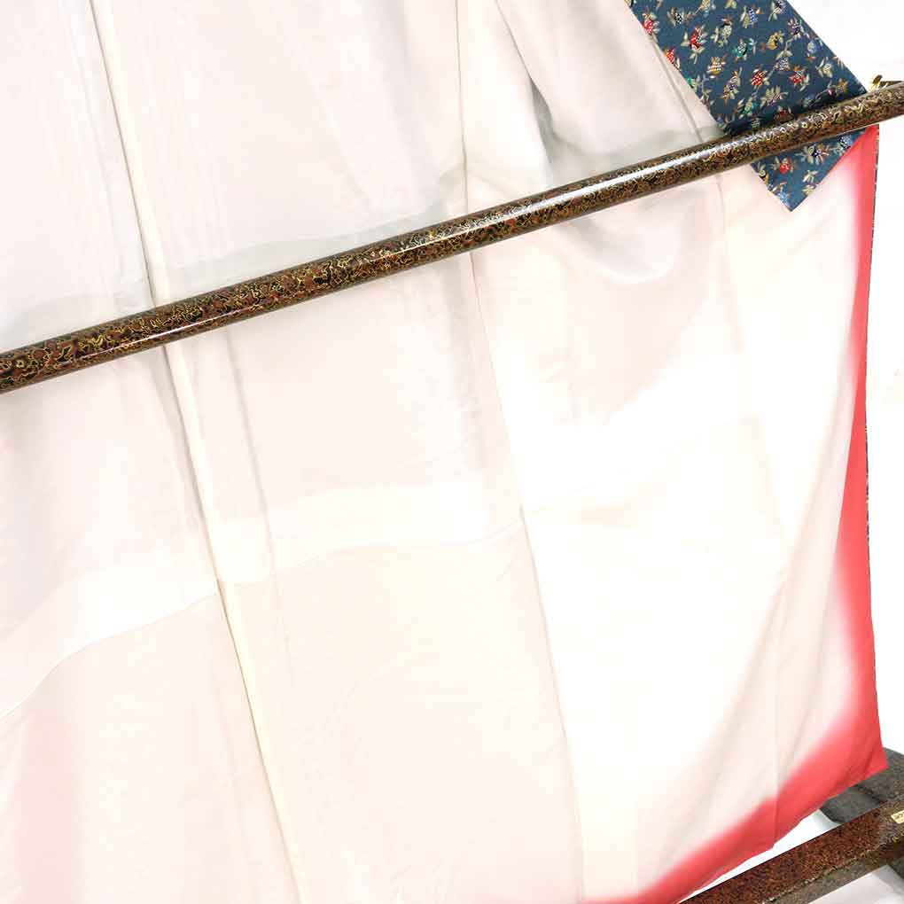 小紋 リサイクル着物 身丈162cm 裄63cm 前幅24cm 後幅30cm 袖丈49cm 袖幅33cm レディース 袷 花柄 裄Mサイズ 秋冬春用 正絹（シルク）ブルー 美品 リメイク リユース【ランクA】