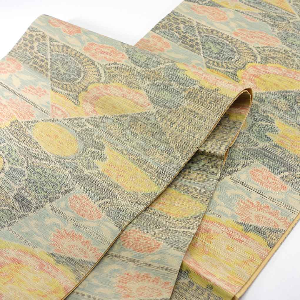 袋帯 リサイクル帯 幅31cm 長さ453cm レディース 連続模様 秋冬春用 正絹（シルク）グレー 未使用品 リメイク リユース【ランクS】