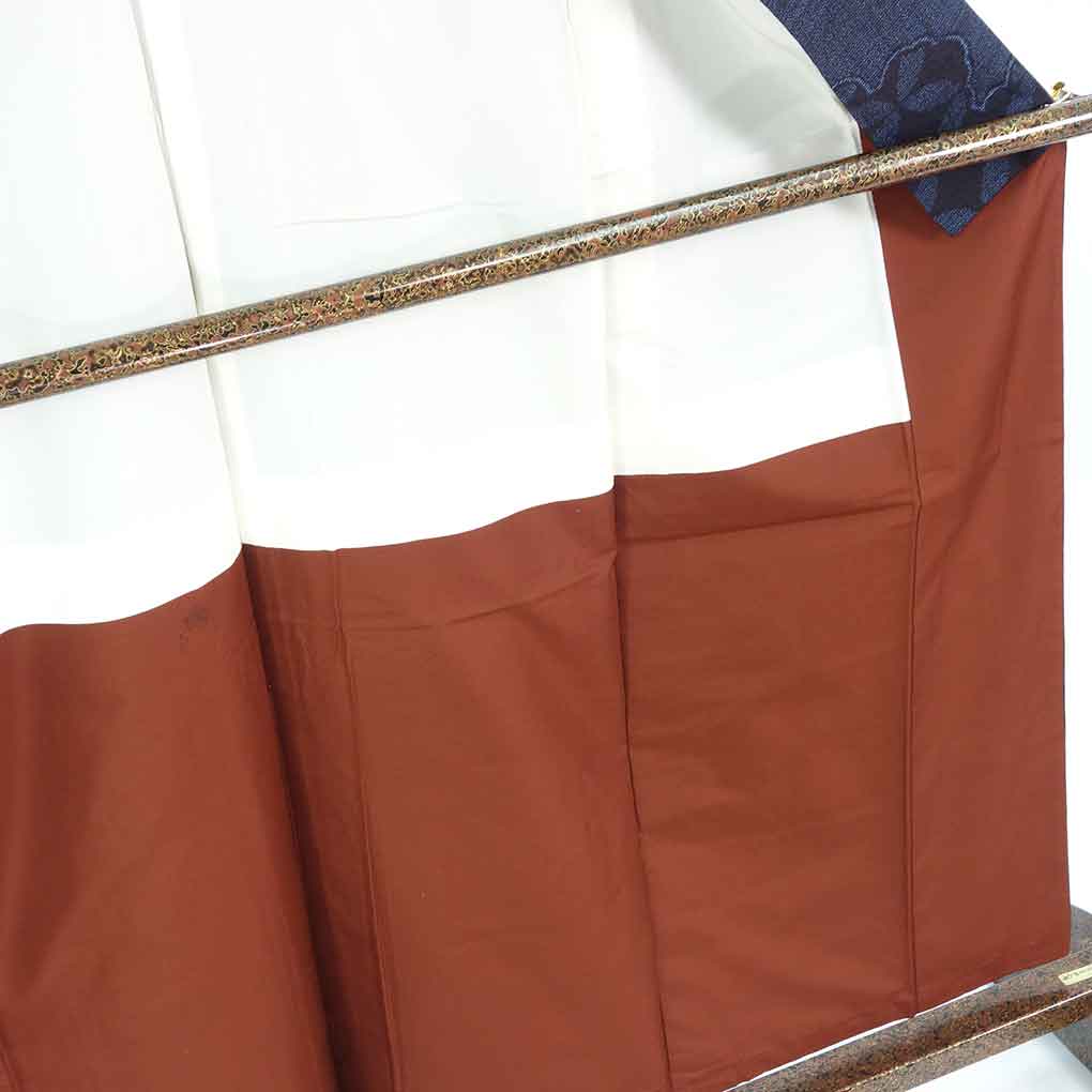 紬 リサイクル着物 身丈160cm 裄63cm 前幅24cm 後幅30cm 袖丈49cm 袖幅33cm レディース 袷 七宝 裄Mサイズ 秋冬春用 正絹(シルク)ネイビー 美品 リメイク リユース【ランクA】