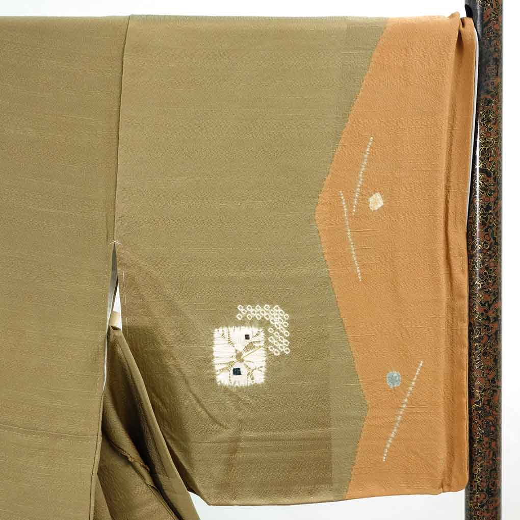 訪問着 リサイクル着物 身丈167cm 裄71cm 前幅26cm 後幅30.5cm 袖丈49cm 袖幅36cm レディース 袷 絞り 裄長 裄LLサイズ 秋冬春用 正絹（シルク）ブラウン トールサイズ 未使用品 中村玉緒 リメイク リユース【ランクS】