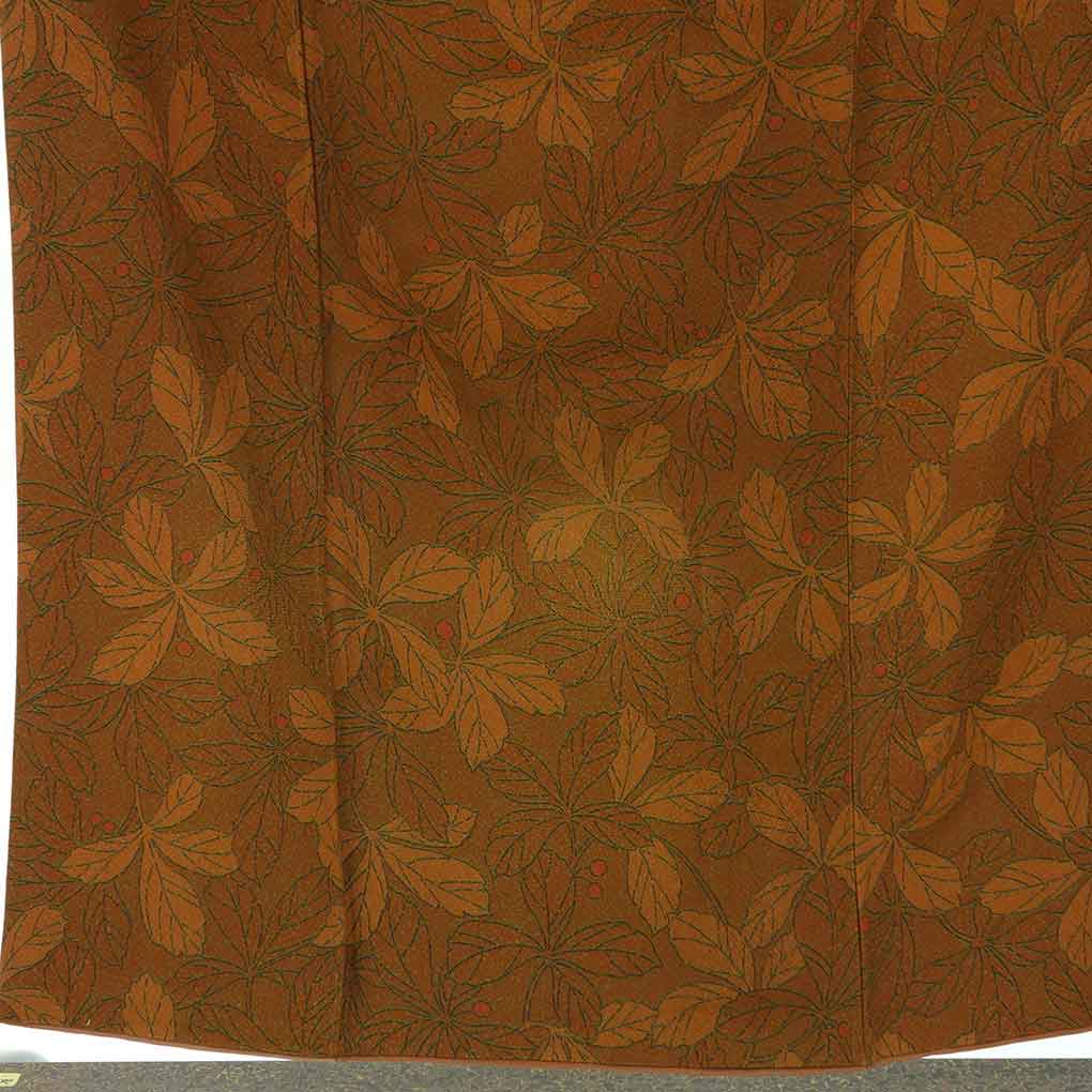 小紋 リサイクル着物 身丈157cm 裄63cm 前幅24cm 後幅28cm 袖丈49cm 袖幅32cm レディース 袷 植物 裄Mサイズ 秋冬春用 正絹（シルク）ブラウン やや難 リメイク リユース【ランクB】