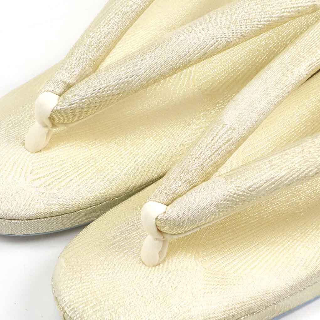 【新品】草履バッグセット／留袖や訪問着などフォーマル用にお使い下さい・結婚式用 フォーマル用