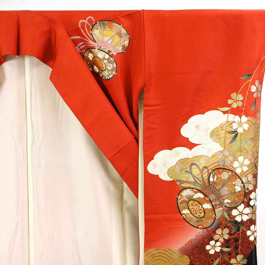 振袖 リサイクル着物 身丈157cm 裄69cm 前幅24cm 後幅29cm 袖丈107cm 袖幅34cm レディース 袷 椿 裄長 裄L-LLサイズ 秋冬春用 正絹（シルク）レッド 美品 リメイク リユース【ランクA】