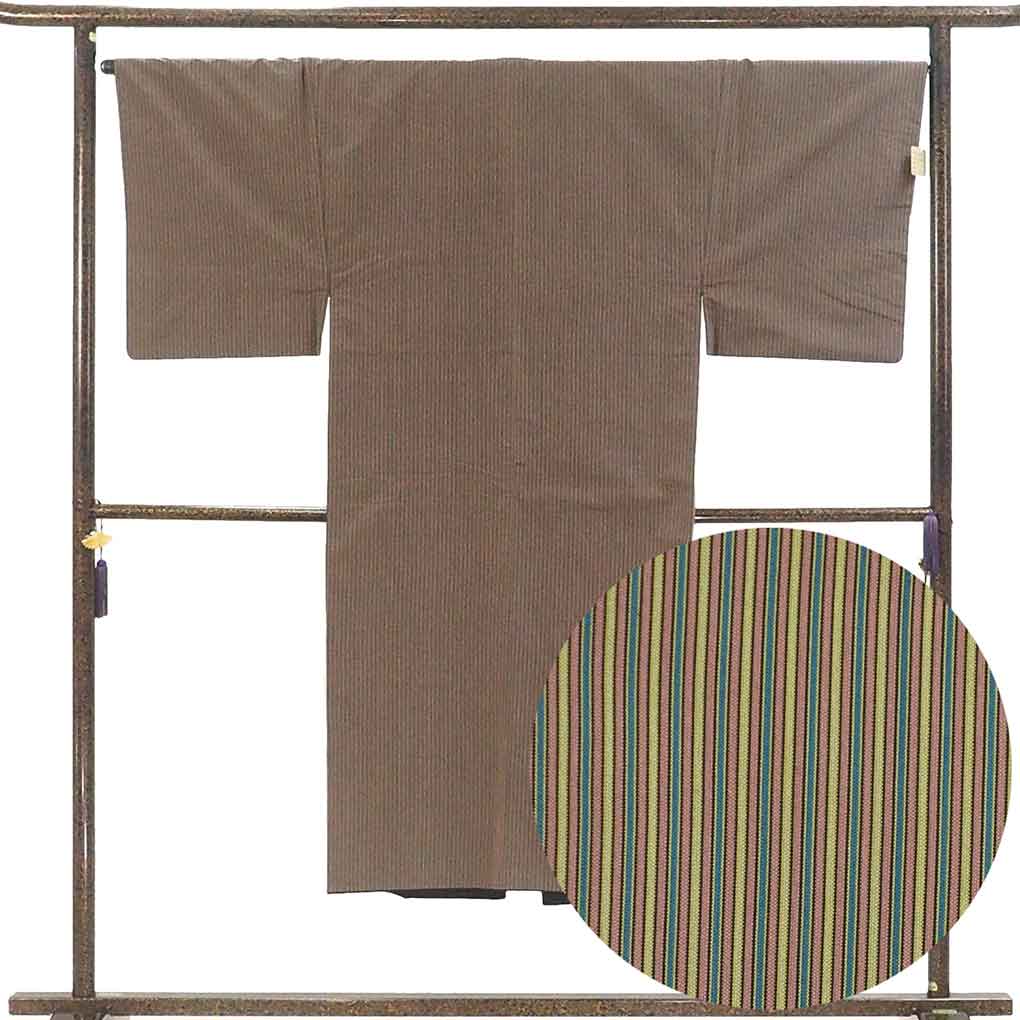 男物着物 リサイクル着物 身丈137cm 裄68cm 前幅24cm 後幅30cm 袖丈50cm 袖幅34cm メンズ 袷 縞 裄長 裄Lサイズ 秋冬春用 正絹（シルク）ブラウン 美品 リメイク リユース【ランクA】
