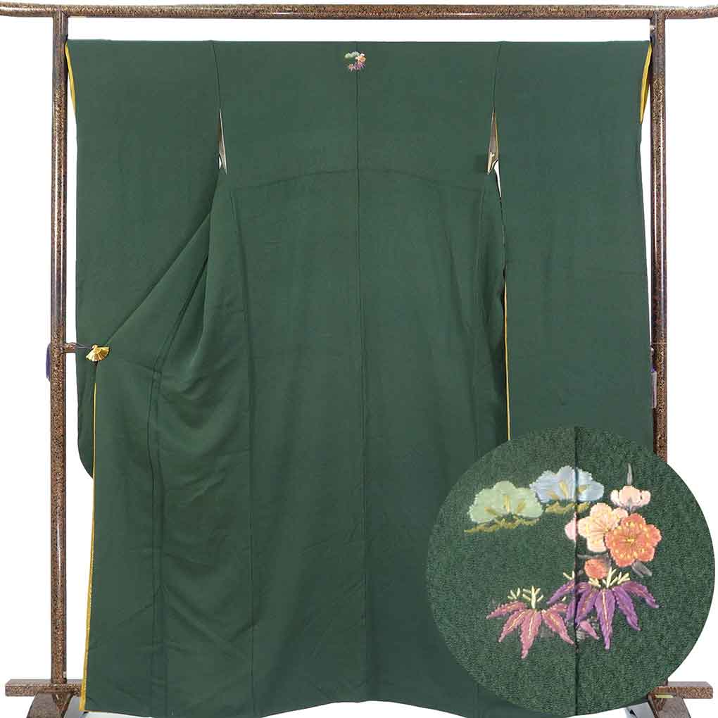 振袖 リサイクル着物 身丈167cm 裄70cm 前幅25cm 後幅29cm 袖丈111cm 袖幅35cm レディース 袷 無地 裄長 裄L-LLサイズ 秋冬春用 正絹（シルク）グリーン トールサイズ 美品 リメイク リユース【ランクA】