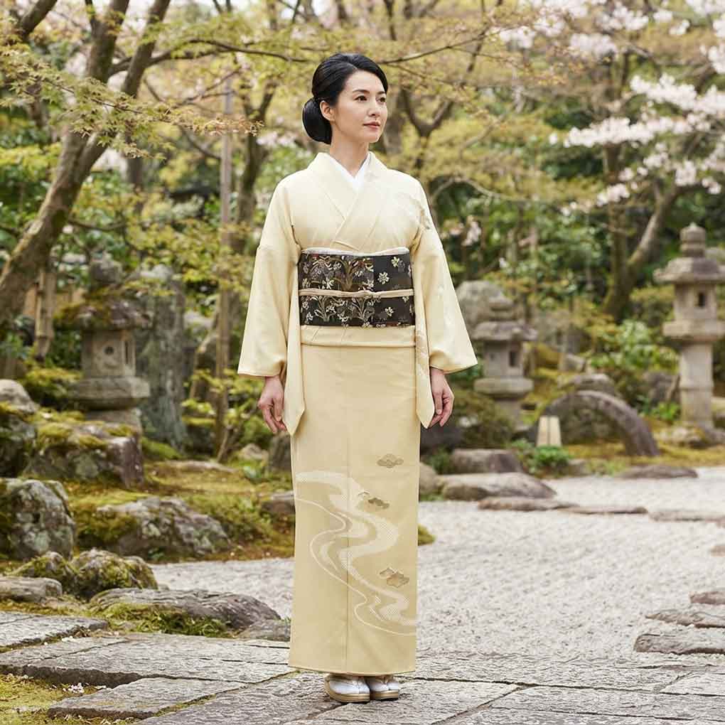 訪問着 リサイクル着物 身丈156cm 裄62cm 前幅24cm 後幅29cm 袖丈47cm 袖幅32cm レディース 袷 鹿の子 裄Sサイズ 秋冬春用 正絹（シルク）ブラウン やや難 リメイク リユース【ランクB】