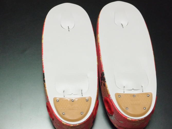 七五三礼装用女児草履【18.0cm／Mサイズ】【新品】