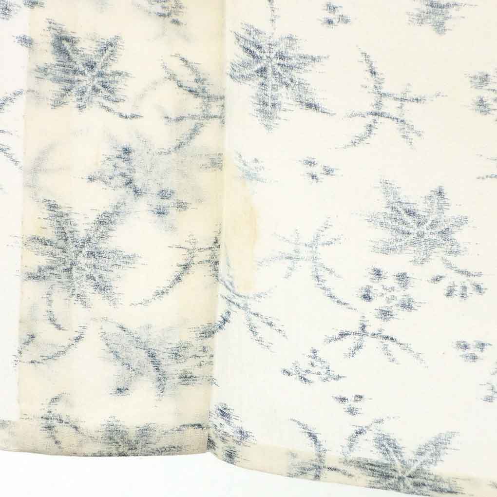 小紋 リサイクル着物 身丈155cm 裄61cm 前幅23cm 後幅31cm 袖丈48cm 袖幅31cm レディース 紅葉 裄Sサイズ 夏用 麻 ホワイト やや難 リメイク リユース【ランクB】