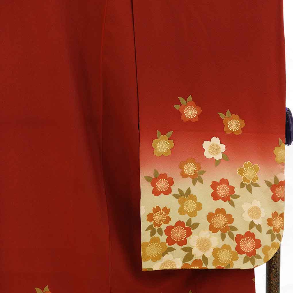 振袖 リサイクル着物 身丈176cm 裄73cm 前幅25cm 後幅30cm 袖丈113cm 袖幅36cm レディース 袷 桜 裄長 裄LLサイズ 秋冬春用 正絹（シルク）レッド トールサイズ 美品 リメイク リユース【ランクA】