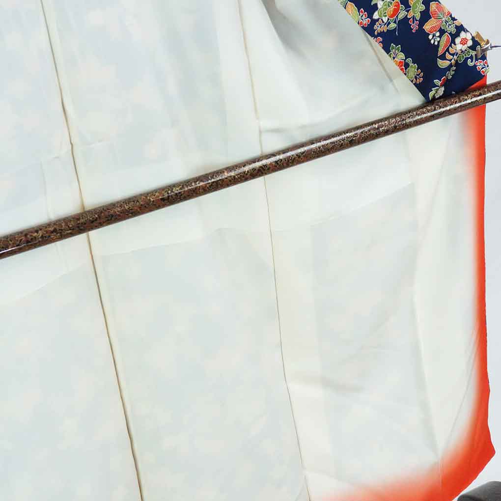 【セール対象品】リサイクル 小紋 紺地 花柄 袷 正絹 着物 レディース 秋冬春用 シルク ネイビー 裄SSサイズ身丈149cm 裄60cm  前幅23cm 後幅28cm 袖丈46cm【ランクA】