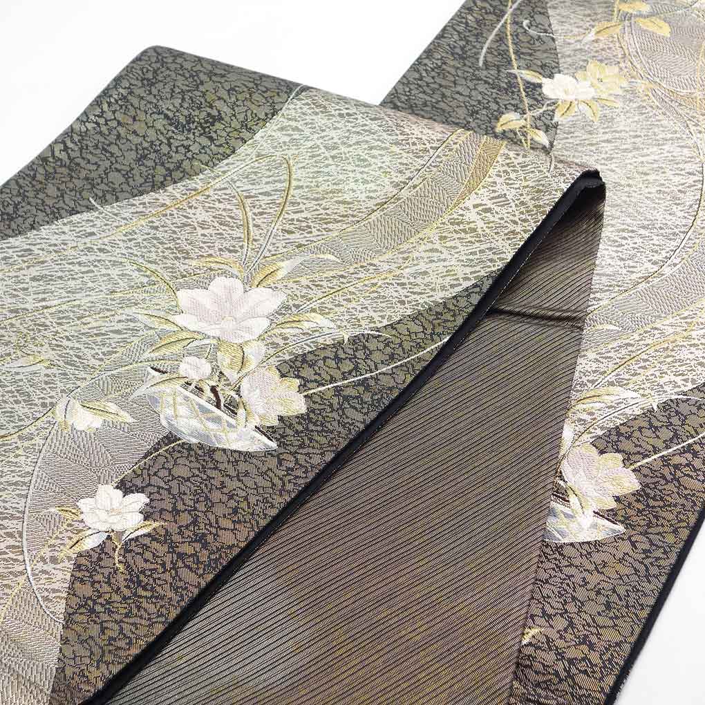 袋帯 リサイクル帯 幅30.5cm 長さ448cm レディース 袷 花柄 秋冬春用 正絹（シルク）シルバー 美品 リメイク リユース【ランクA】
