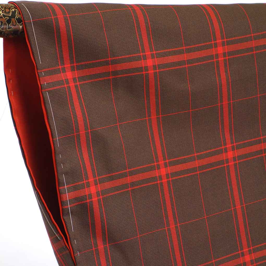 リサイクル 紬 茶色地 格子柄 先染 袷 正絹 着物 未使用品 レディース 秋冬春用 シルク ブラウン 裄SSサイズ身丈156cm 裄60cm 前幅24cm 後幅30cm 袖丈49cm【ランクS】