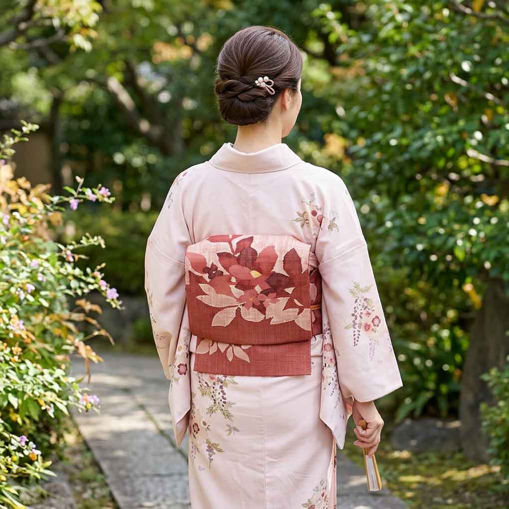名古屋帯 リサイクル帯 幅31cm 長さ362cm レディース 花柄 秋冬春用 正絹（シルク）ピンク 未使用品 リメイク リユース【ランクS】