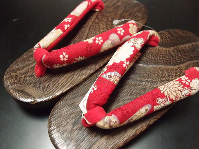 【子供用下駄】女児用下駄 ゲタ 祭用履物 祭り用靴 雪駄 サンダル 草履 18cm(17~18cm用) 送料別途 あす楽【新品】