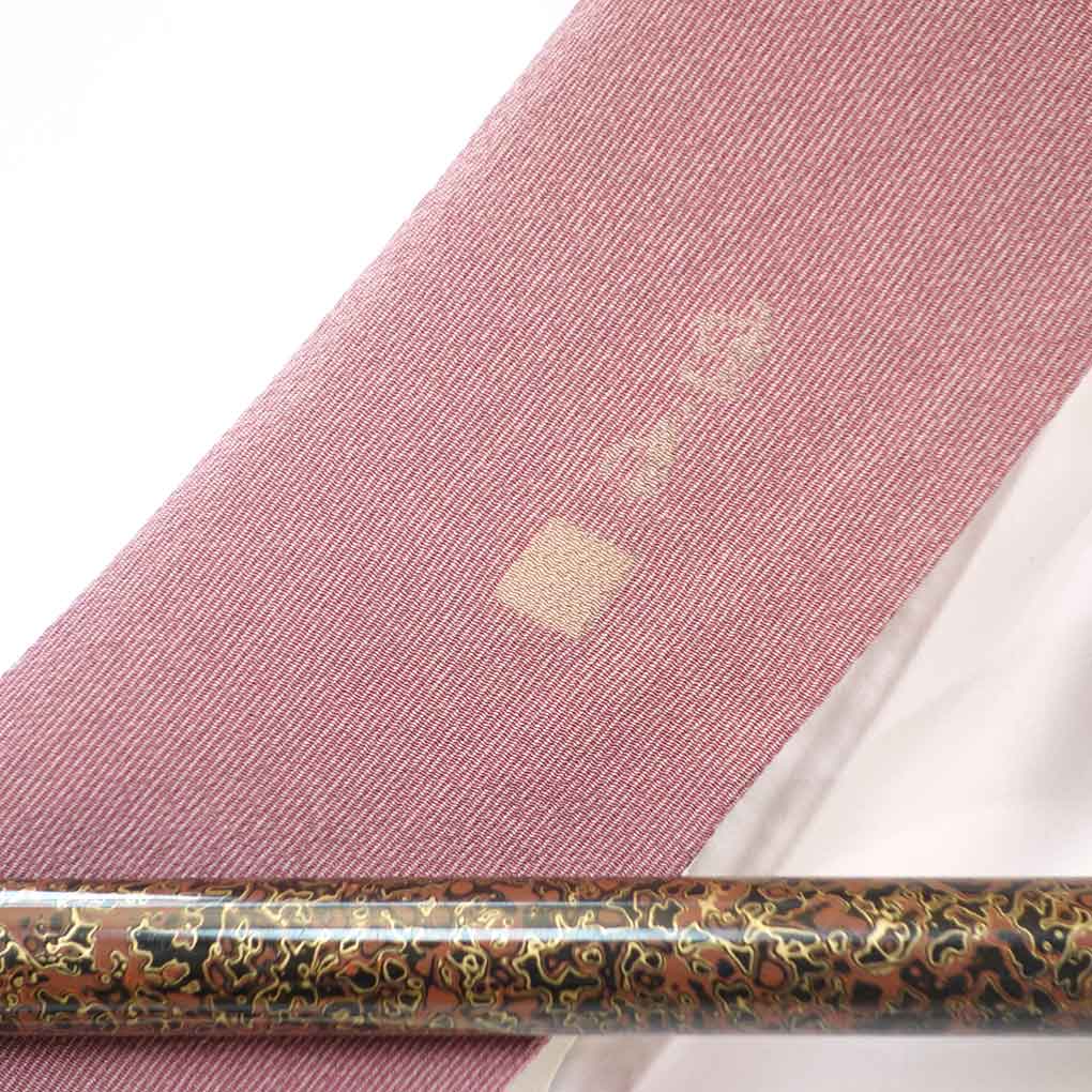 小紋 リサイクル着物 身丈158cm 裄64cm 前幅23cm 後幅28.5cm 袖丈47cm 袖幅33cm レディース 袷 万筋 裄Mサイズ 秋冬春用 正絹（シルク）ピンク 美品 リメイク リユース【ランクA】