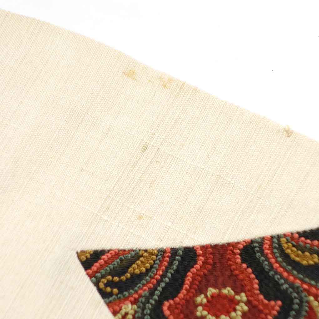 名古屋帯 リサイクル帯 幅30cm 長さ355cm レディース 相良刺繍 秋冬春用 正絹(シルク)ホワイト やや難 リメイク リユース【ランクB】