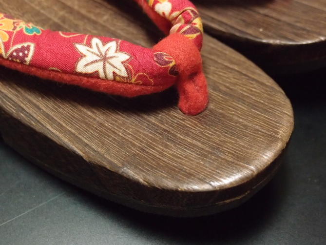 子供用下駄】女児用下駄 ゲタ 祭用履物 祭り用靴 雪駄 サンダル 草履 18cm(17~18cm用) 送料別途 あす楽【新品】 | 和装小物,草履・下駄 | リサイクル着物通販 大阪で創業百年 呉服のきくや 子供用下駄】女児用下駄 ゲタ 祭用履物 祭り用靴 雪駄 サンダル 草履 18cm(17~18cm用) 送料別途 あす楽【新品】 | 和装小物,草履・下駄 | リサイクル着物通販 大阪で創業百年 呉服のきくや