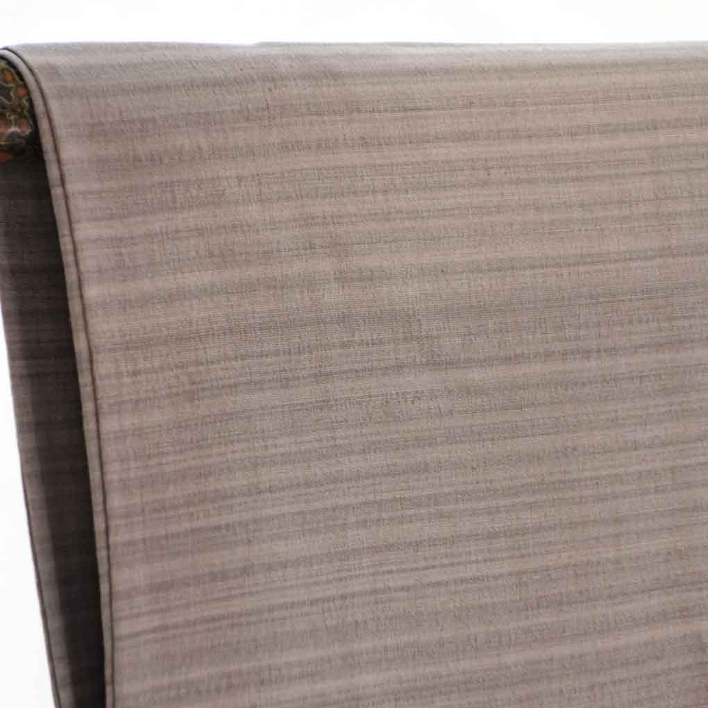 羽織 リサイクル着物 羽織丈78cm 裄62cm 袖丈47cm 袖幅31cm レディース 袷 刺繍 裄Sサイズ 秋冬春用 正絹（シルク）パープル やや難 リメイク リユース【ランクB】