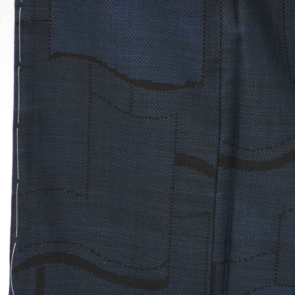紬 リサイクル着物 身丈165cm 裄63cm 前幅23cm 後幅29cm 袖丈47cm 袖幅32cm レディース 袷 連続模様 裄Mサイズ 秋冬春用 正絹（シルク）ネイビー トールサイズ 未使用品 大島紬 リメイク リユース【ランクS】