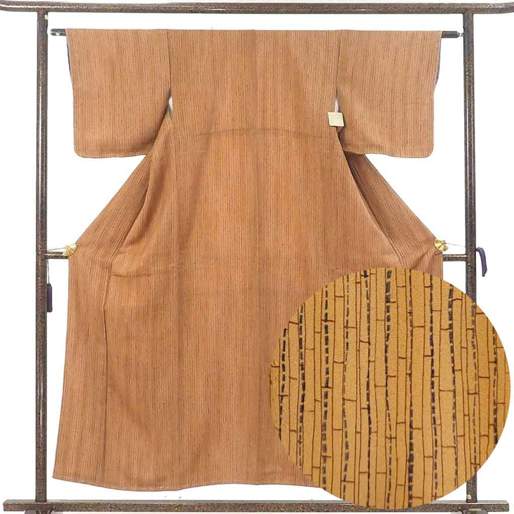 小紋 リサイクル着物 身丈154cm 裄62cm 前幅25cm 後幅28cm 袖丈45cm 袖幅32.5cm レディース 袷 縞 裄Sサイズ 秋冬春用 正絹（シルク）ブラウン 未使用品 リメイク リユース【ランクS】