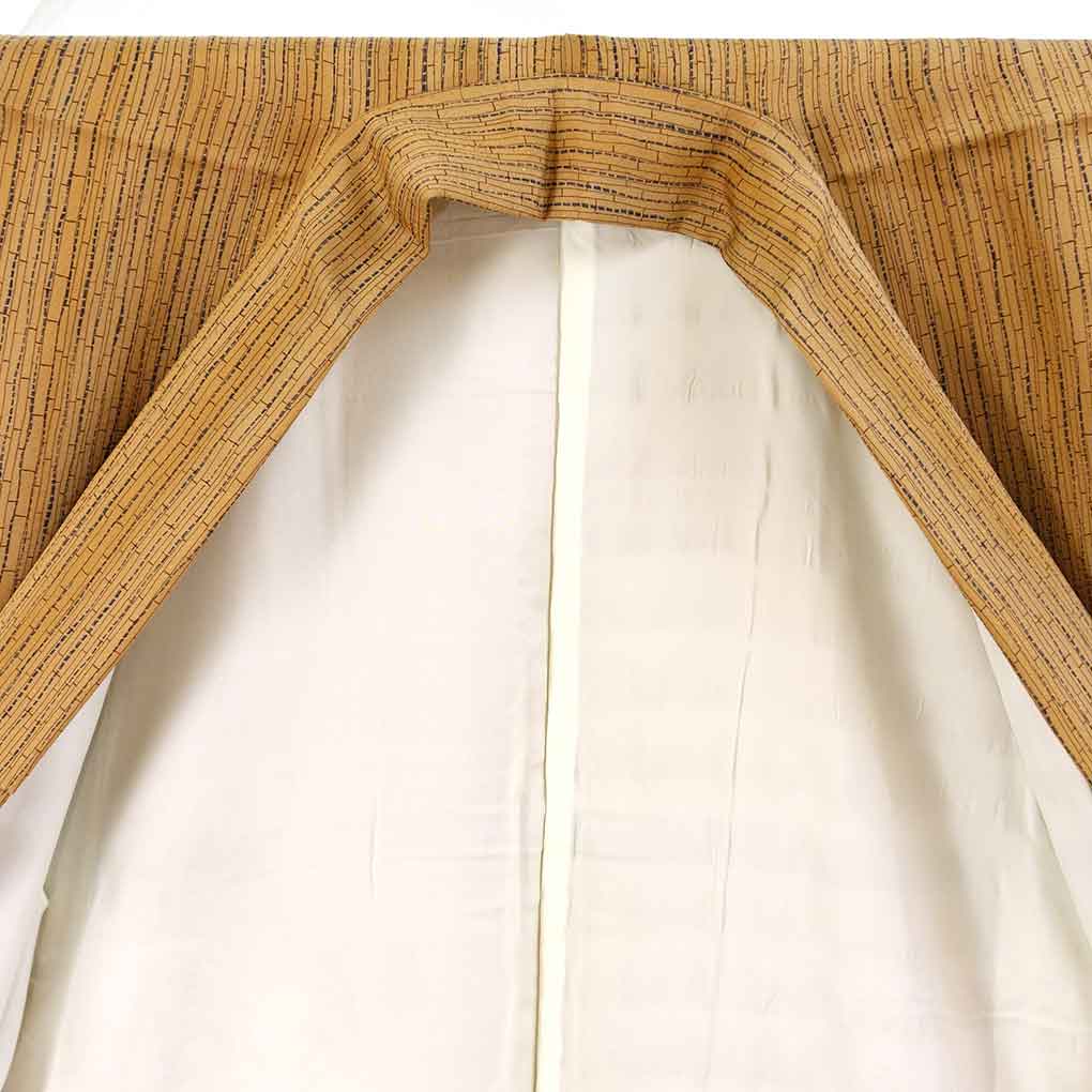 小紋 リサイクル着物 身丈154cm 裄62cm 前幅25cm 後幅28cm 袖丈45cm 袖幅32.5cm レディース 袷 縞 裄Sサイズ 秋冬春用 正絹（シルク）ブラウン 未使用品 リメイク リユース【ランクS】