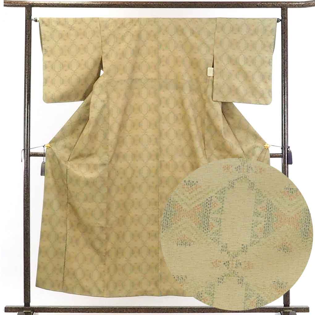 【在庫処分】リサイクル着物 紬正絹茶色地先染袷紬着物 レディース 秋冬春用 シルク100% ブラウン 裄Mサイズ身丈155cm 裄64cm 前幅22.5cm 後幅30cm 袖丈49cm【ランクA】