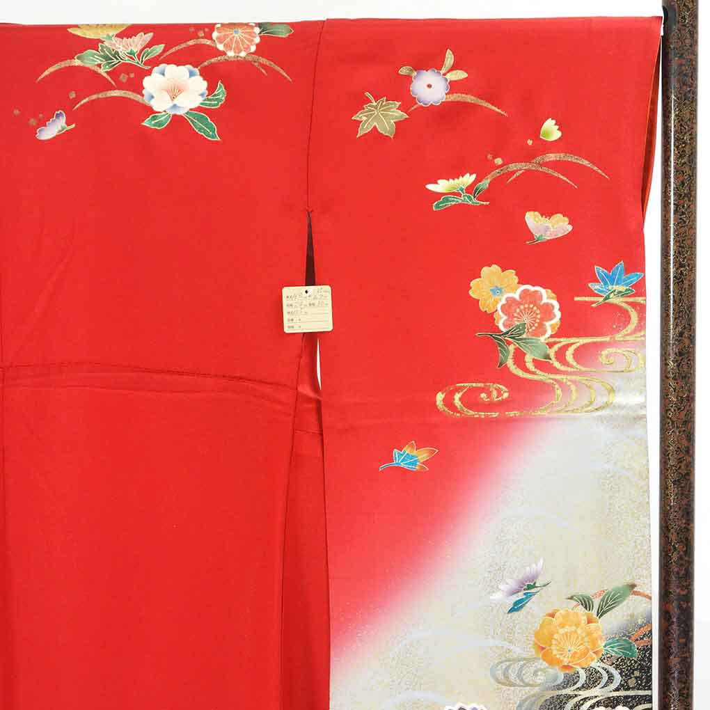 リサイクル 振袖 着物 身丈168cm 裄67cm 前幅24cm 後幅30cm 袖丈105cm 袖幅35cm レディース 袷 鴛鴦 裄長 裄Lサイズ 秋冬春用 正絹（シルク）赤地 トールサイズ 美品 リサイクル リメイク リユース【ランクA】