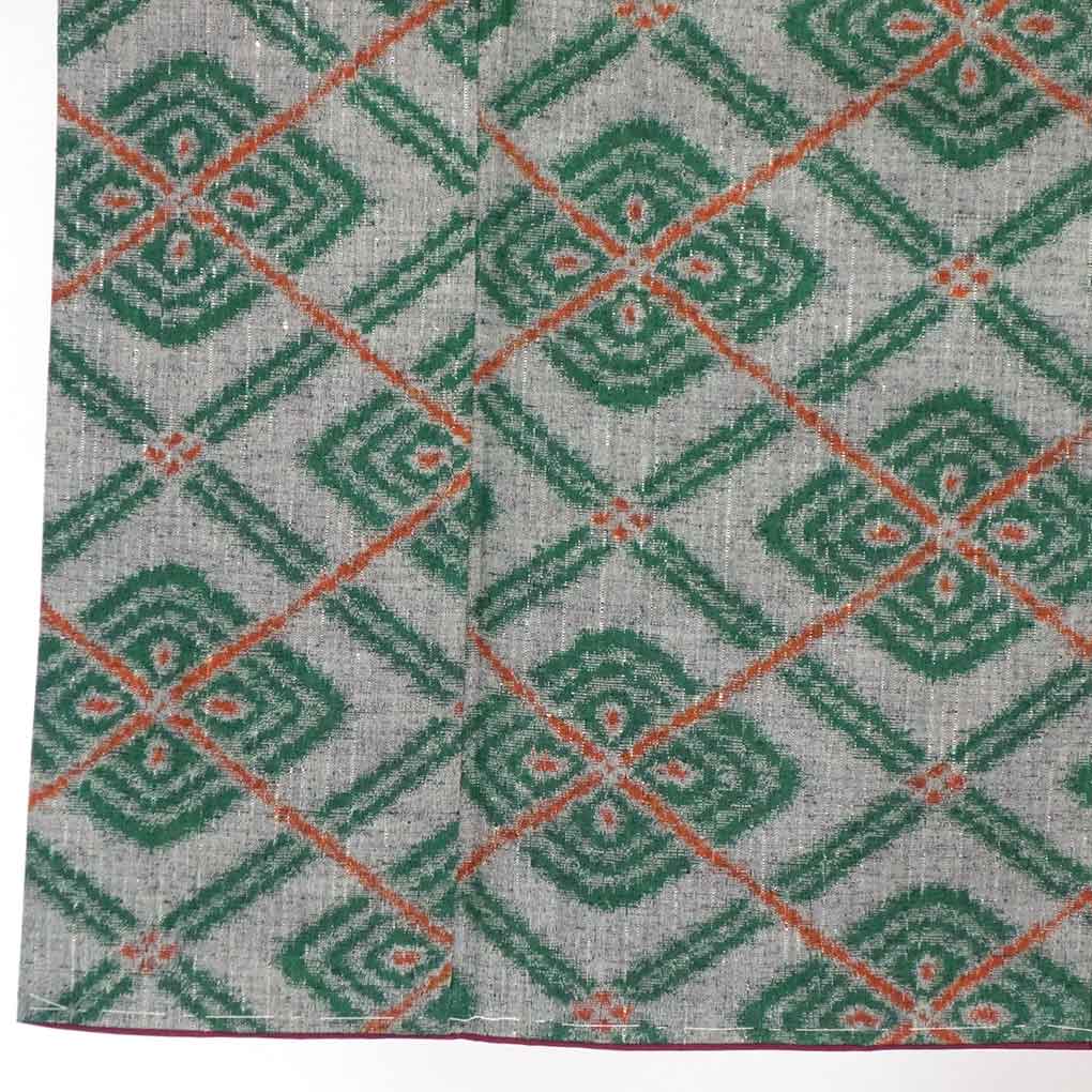 リサイクル 紬 グレー地 先染 正絹 着物 未使用品 レディース 秋冬春用 シルク グレー 裄SSサイズ身丈146cm 裄60cm 前幅22.5cm 後幅28cm 袖丈49cm【ランクS】