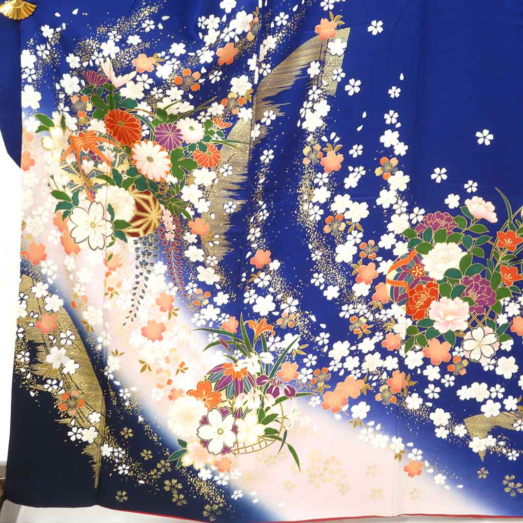 振袖 リサイクル着物 身丈167cm 裄66cm 前幅23cm 後幅29.5cm 袖丈106cm 袖幅34cm レディース 袷 花柄 裄長 裄M-Lサイズ 秋冬春用 正絹(シルク)ネイビー トールサイズ 美品 リメイク リユース【ランクA】