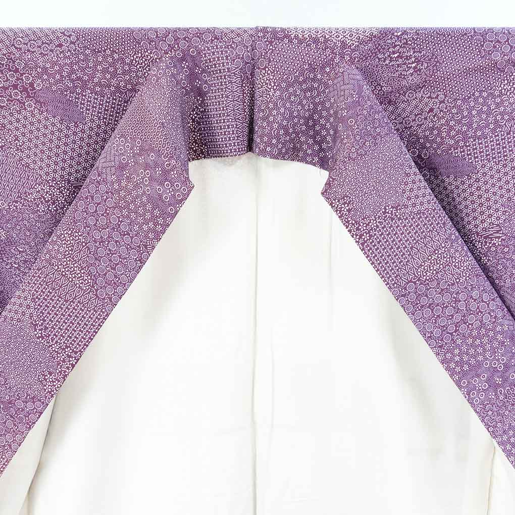 小紋 リサイクル着物 身丈159cm 裄64cm 前幅24cm 後幅30cm 袖丈49cm 袖幅33cm レディース 袷 江戸小紋 裄Mサイズ 秋冬春用 正絹（シルク）パープル やや難 リメイク リユース【ランクB】
