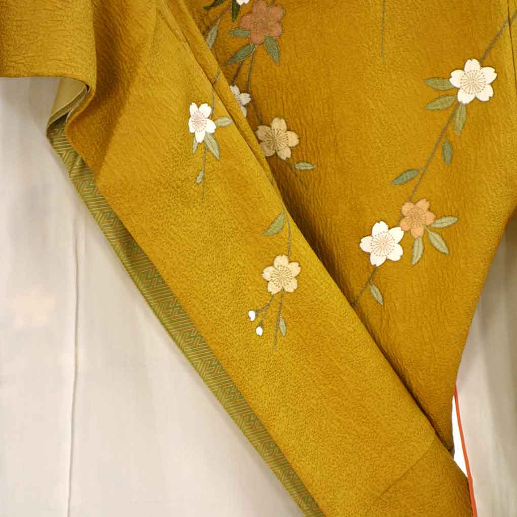 訪問着 リサイクル着物 身丈171cm 裄68cm 前幅24cm 後幅29cm 袖丈52cm 袖幅34.5cm レディース 袷 桜 裄長 裄Lサイズ 秋冬春用 正絹（シルク）イエロー トールサイズ 未使用品 リメイク リユース【ランクS】