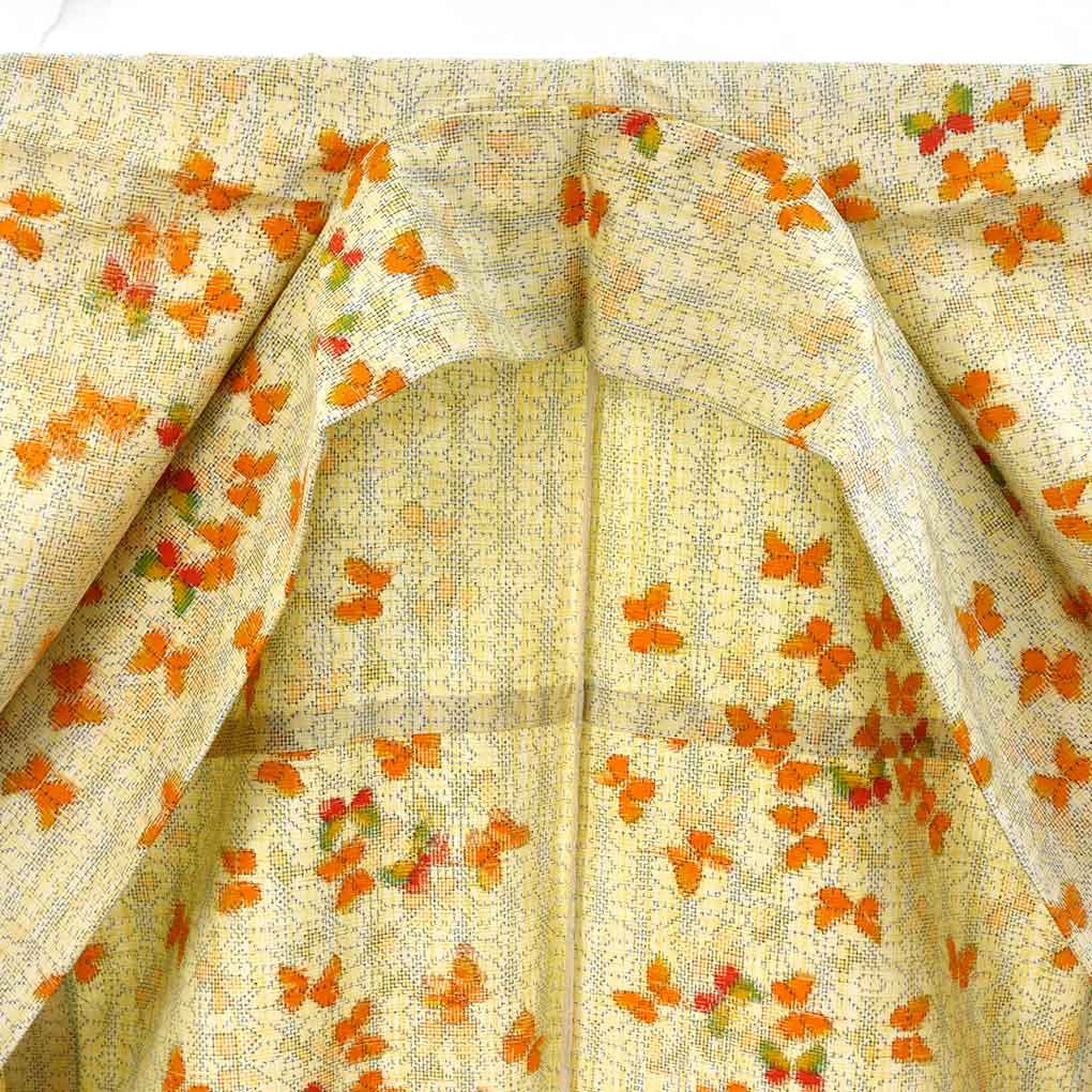 紬 リサイクル着物 身丈159cm 裄65cm 前幅24cm 後幅30.5cm 袖丈49cm 袖幅32.5cm レディース 単衣 蝶柄 裄Mサイズ 初夏・初秋用 正絹（シルク）イエロー 未使用品 リメイク リユース【ランクS】