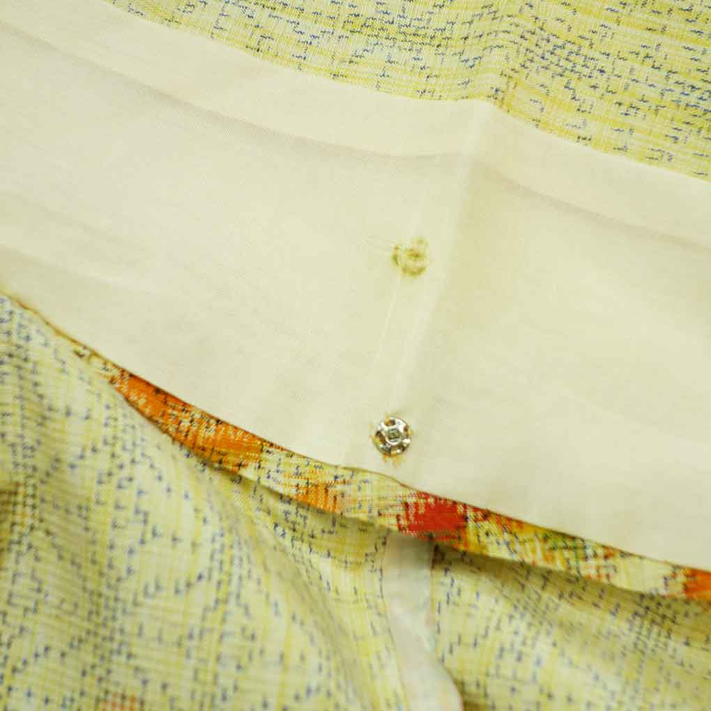 紬 リサイクル着物 身丈159cm 裄65cm 前幅24cm 後幅30.5cm 袖丈49cm 袖幅32.5cm レディース 単衣 蝶柄 裄Mサイズ 初夏・初秋用 正絹（シルク）イエロー 未使用品 リメイク リユース【ランクS】
