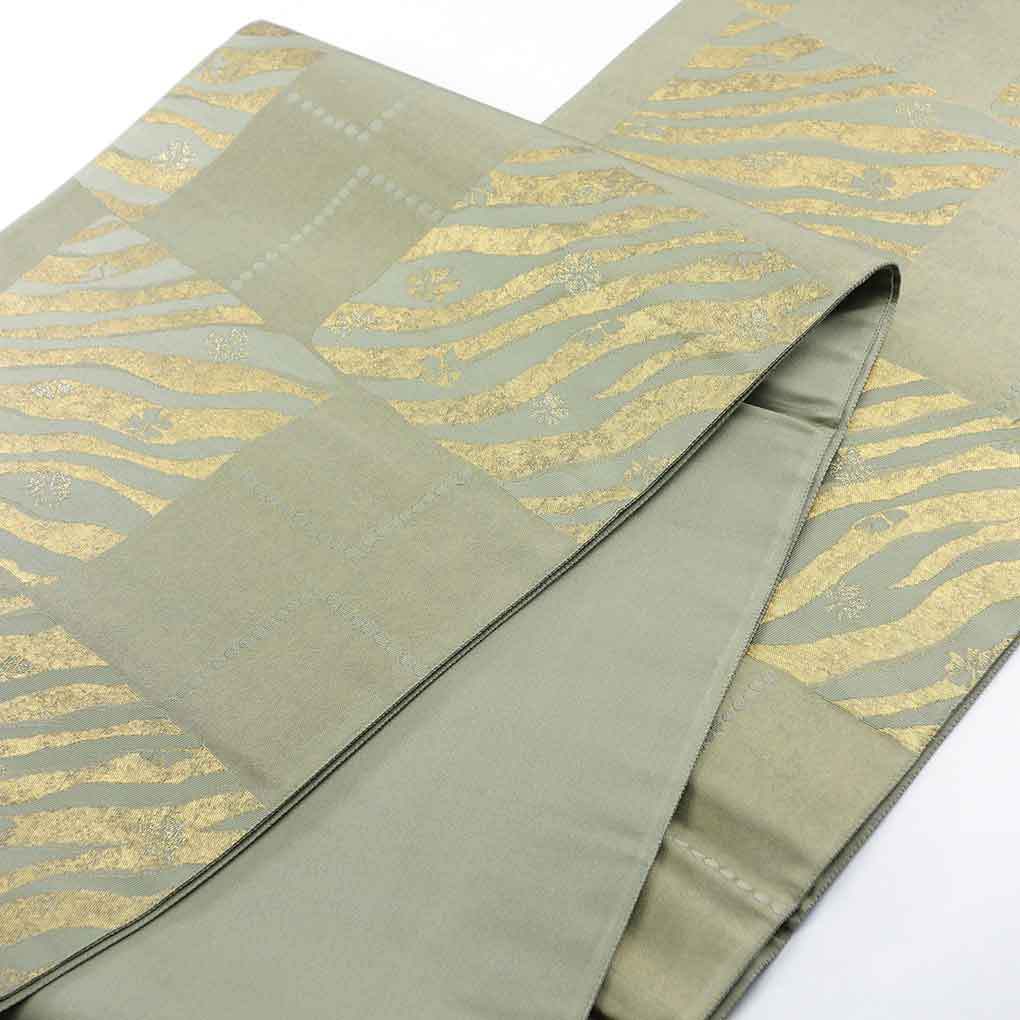 袋帯 リサイクル帯 幅31cm 長さ428cm レディース 抽象柄 秋冬春用 正絹（シルク）グリーン 未使用品 リメイク リユース【ランクS】