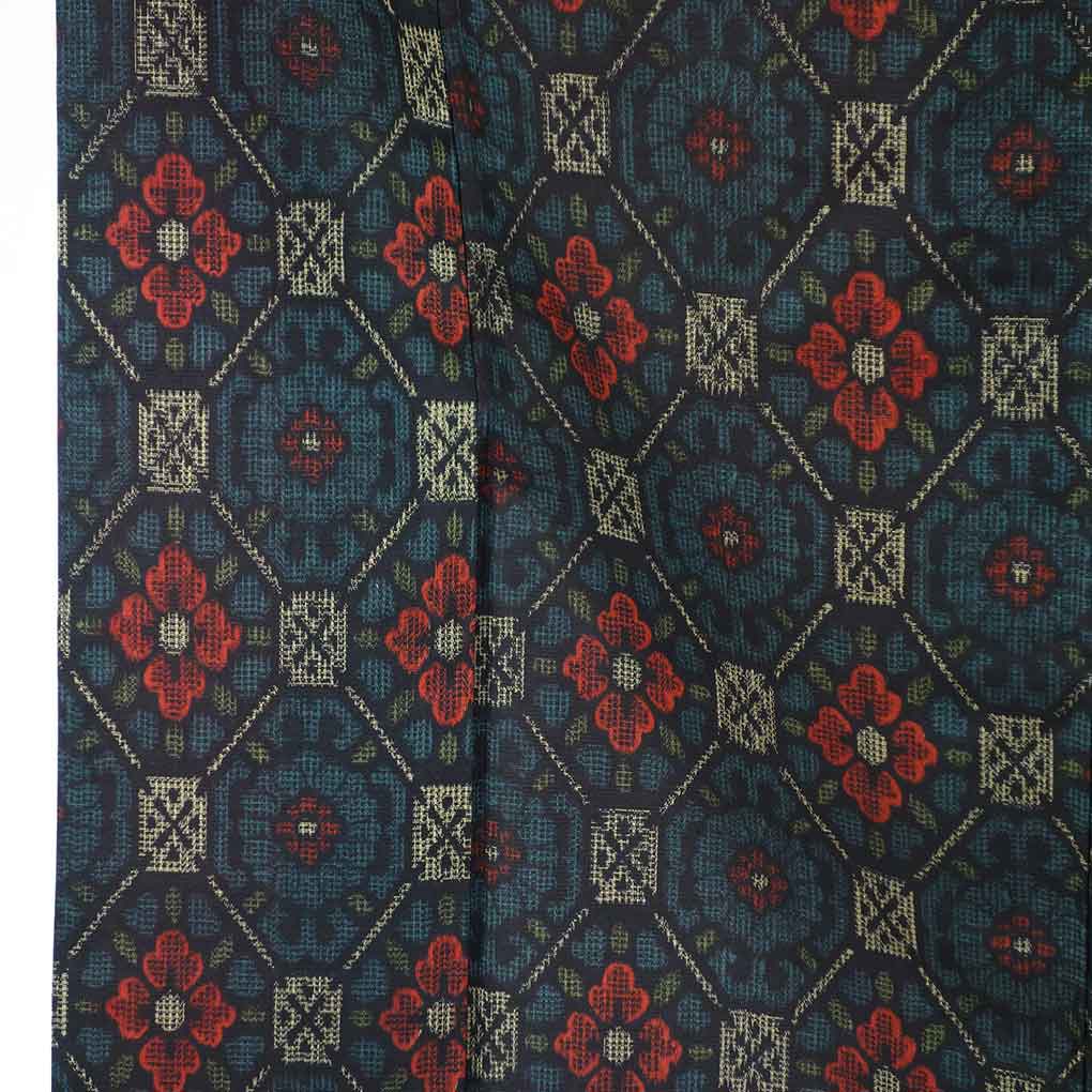 紬アンサンブル リサイクル着物 羽織(コート）丈79cm 身丈158cm 裄64cm 前幅24cm 後幅29.5cm 袖丈49cm 袖幅32cm レディース 袷 花柄 裄Mサイズ 秋冬春用 正絹（シルク）ブラック 美品 リメイク リユース【ランクA】