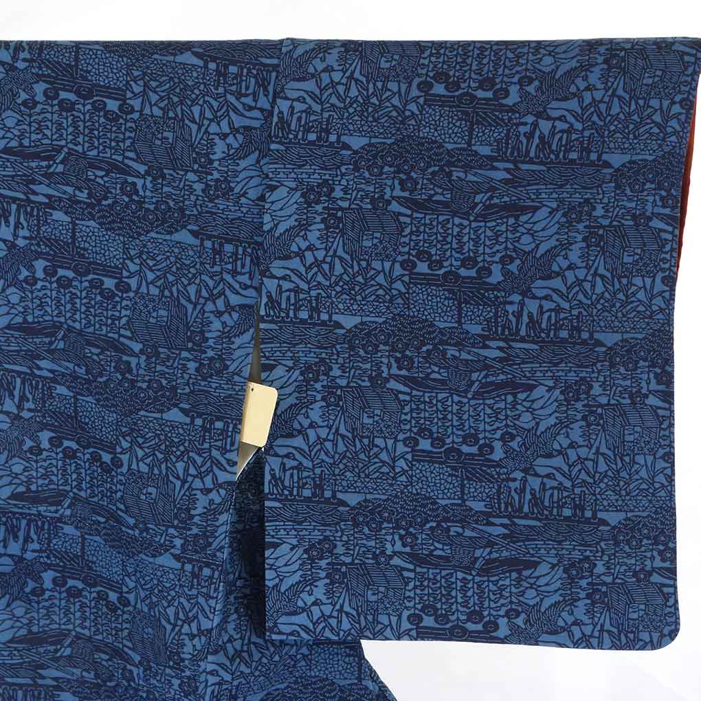 単衣　紬　着物　小紋　フルセット　正絹　紺　藍色　F2 リサイクル着物 小紋 紺地 藍型調 紬生地 袷 正絹 着物