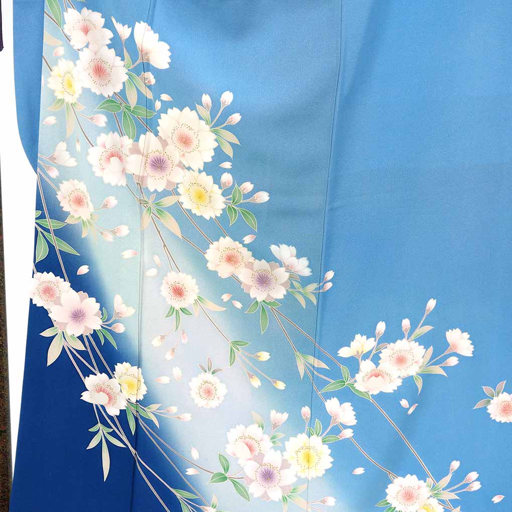 振袖 リサイクル着物 身丈162cm 裄66cm 前幅23.5cm 後幅28cm 袖丈110cm 袖幅34.5cm レディース 袷 花柄 裄長 裄M-Lサイズ 秋冬春用 正絹（シルク）ブルー やや難 リメイク リユース【ランクB】