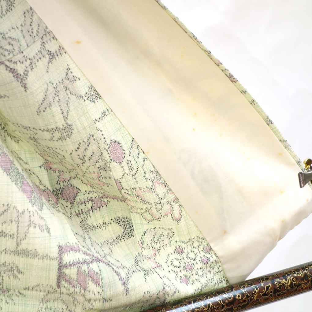 紬 リサイクル着物 身丈149cm 裄61cm 前幅23cm 後幅29cm 袖丈49cm 袖幅31.5cm レディース 単衣 植物 裄Sサイズ 初夏・初秋用 正絹（シルク）グリーン 美品 リメイク リユース【ランクA】