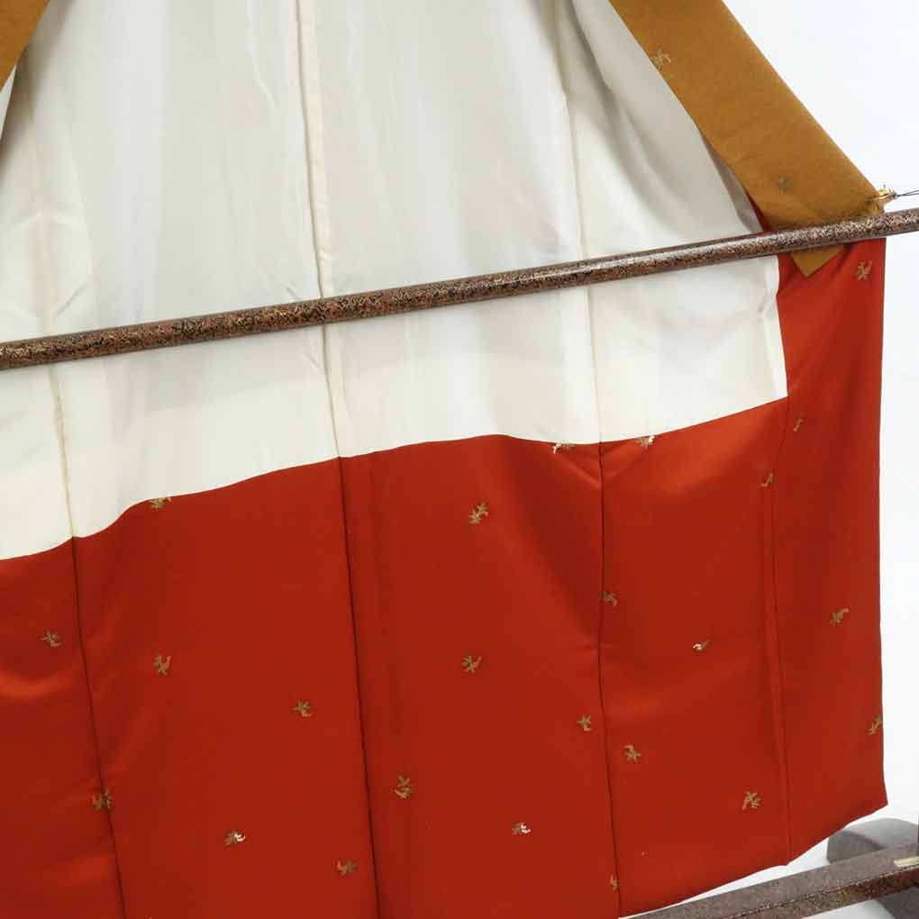 【在庫処分】リサイクル着物 小紋正絹金茶地袷小紋着物レディース【裄SSサイズ】【ランクB】