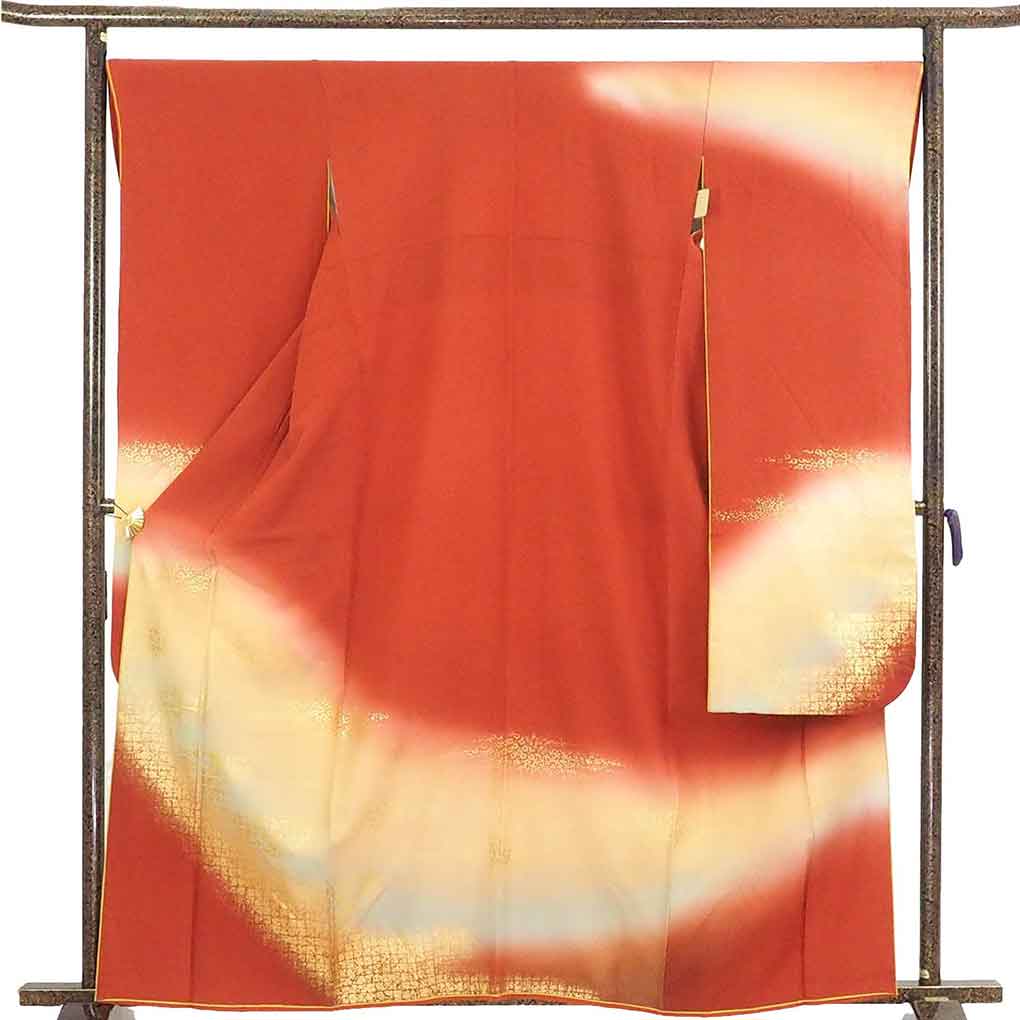 リサイクル 振袖 着物 身丈162cm 裄69cm 前幅24.5cm 後幅30cm 袖丈110cm 袖幅35cm レディース 袷 金彩 裄長 裄L-LLサイズ 秋冬春用 正絹（シルク）オレンジ地 美品 リサイクル リメイク リユース【ランクA】