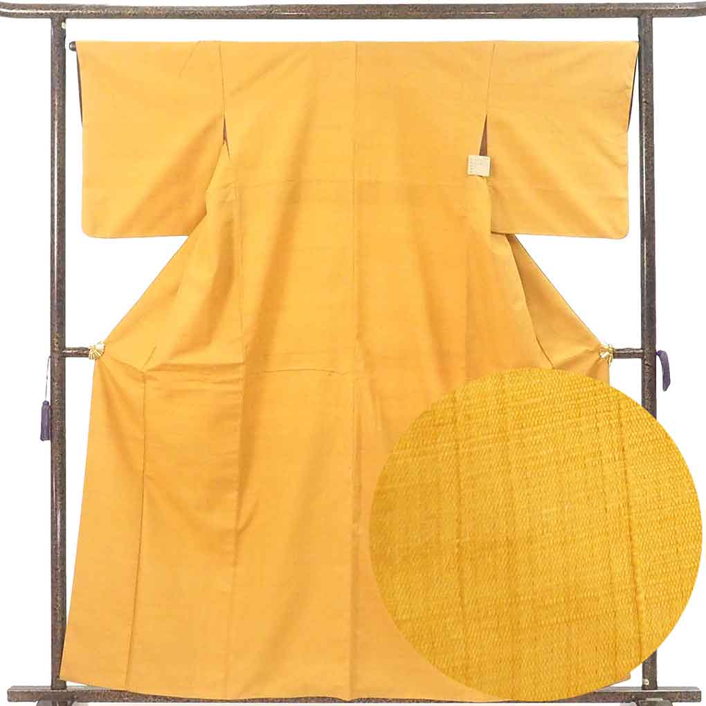 紬 リサイクル着物 身丈161cm 裄67cm 前幅24cm 後幅30cm 袖丈49cm 袖幅34cm レディース 袷 無地 裄長 裄Lサイズ 秋冬春用 正絹(シルク)イエロー 美品 リメイク リユース【ランクA】