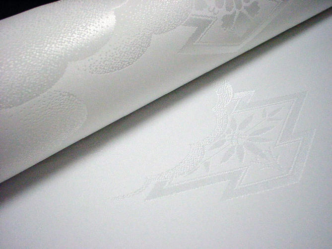 【柄は店長におまかせ】合繊（ポリエステル）白フォーマル用長襦袢・留袖や喪服などに合わせてお使いください。【新品】