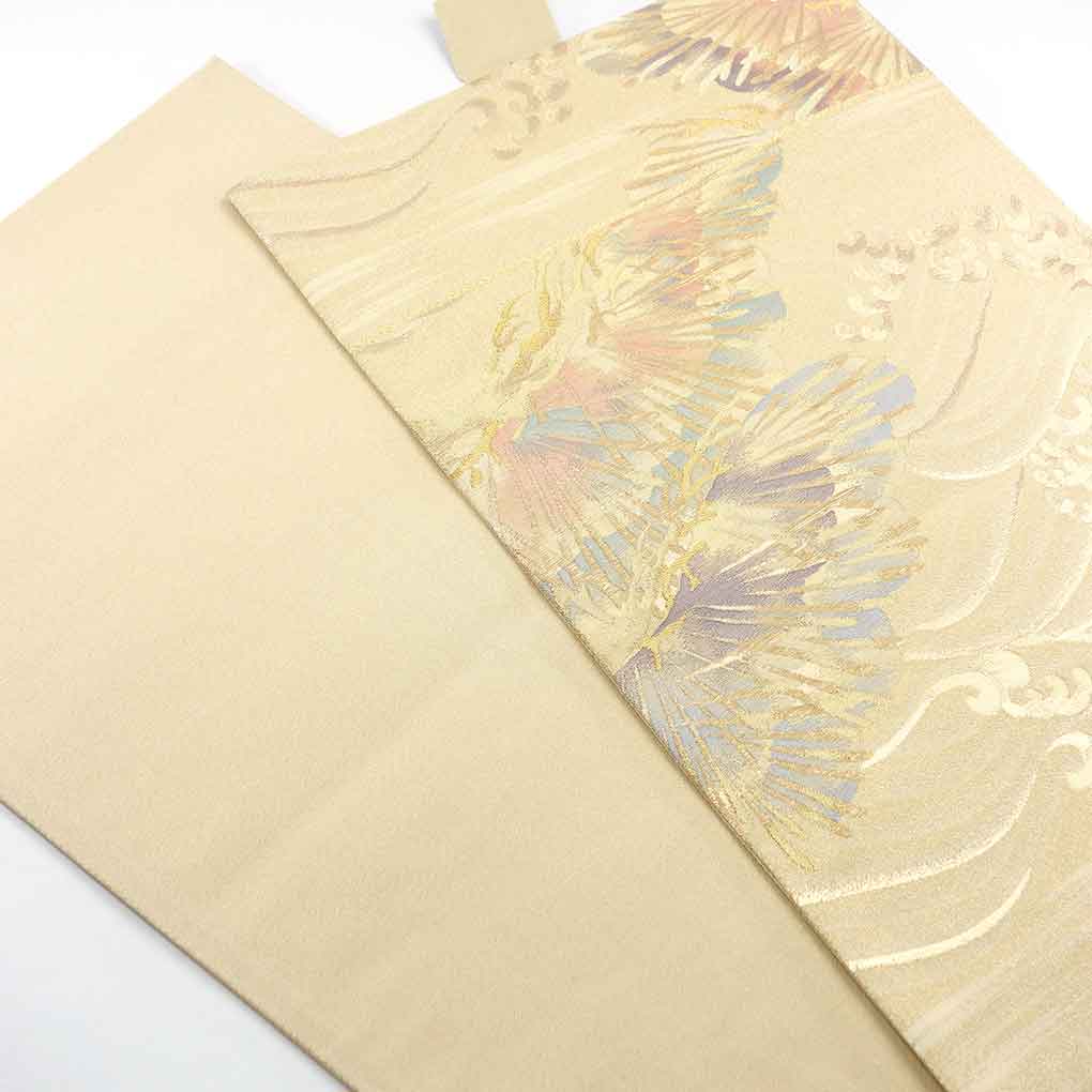 袋帯 リサイクル帯 幅30.5cm 長さ440cm レディース 松 秋冬春用 正絹（シルク）ゴールド 美品 リメイク リユース【ランクA】