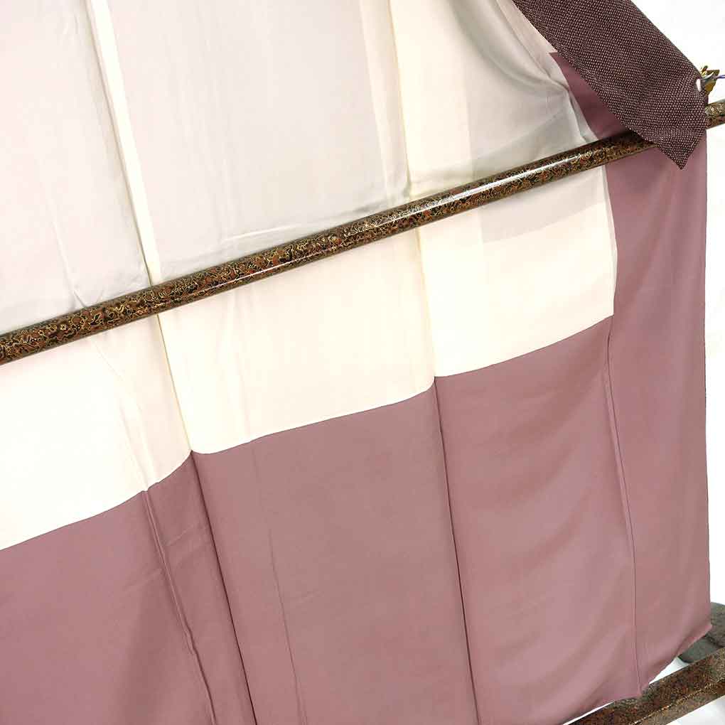 御召し リサイクル着物 身丈159cm 裄63cm 前幅23cm 後幅29cm 袖丈49cm 袖幅32cm レディース 袷 絣模様 裄Mサイズ 秋冬春用 正絹(シルク)ブラウン 未使用品 リメイク リユース【ランクS】