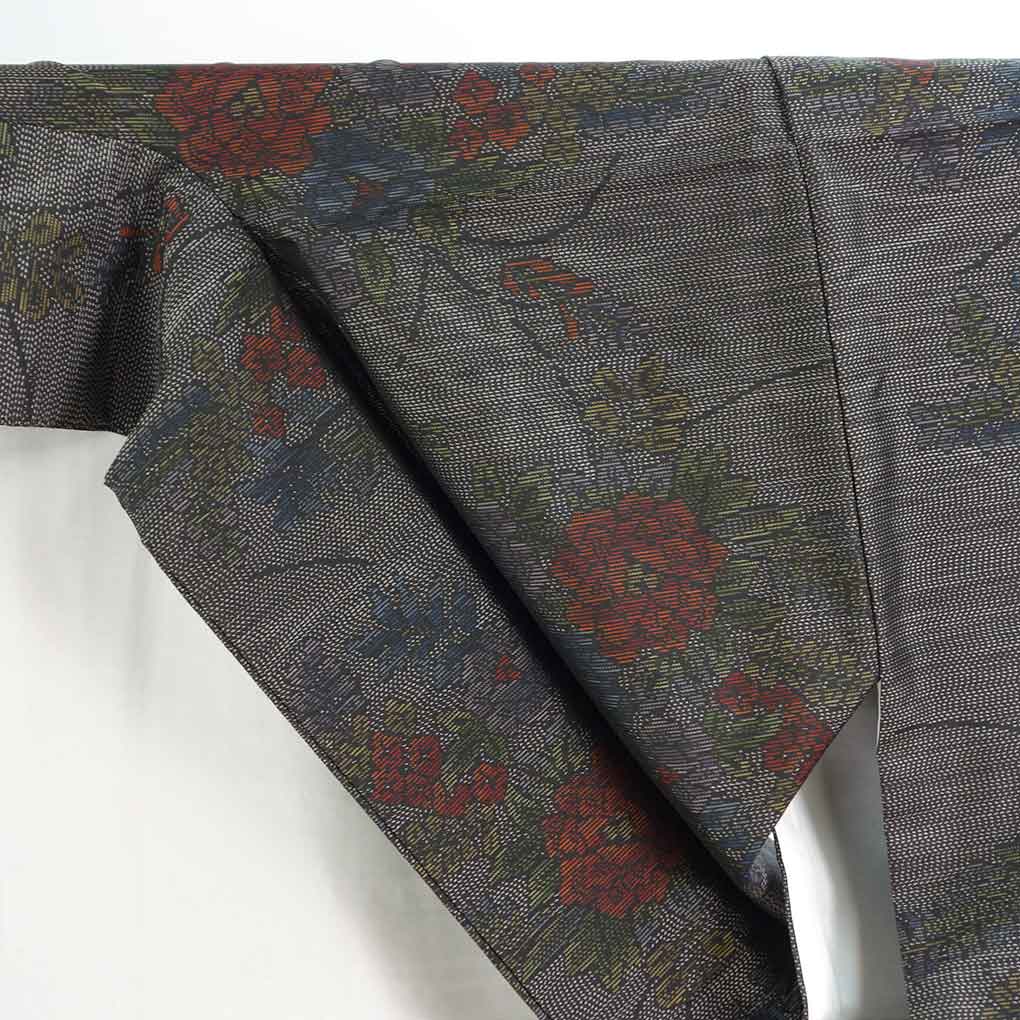 紬 リサイクル着物 身丈157cm 裄66cm 前幅24cm 後幅30cm 袖丈45cm 袖幅34cm レディース 袷 花柄 裄長 裄M-Lサイズ 秋冬春用 正絹（シルク）ブラック 美品 大島紬 リメイク リユース【ランクA】