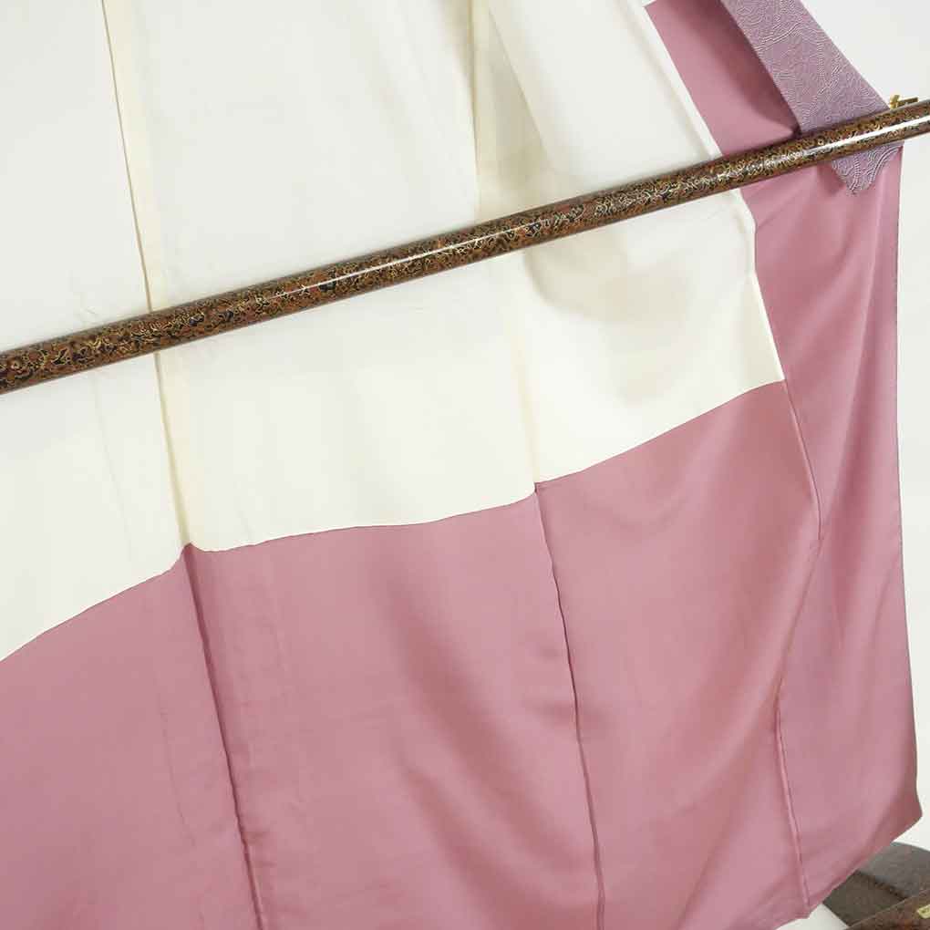 リサイクル 小紋 着物 身丈158cm 裄60cm 前幅24cm 後幅29.5cm 袖丈45cm 袖幅30.5cm レディース 袷 連続模様 裄SS-Sサイズ 秋冬春用 正絹（シルク） パープル 美品 リサイクル リメイク リユース【ランクA】